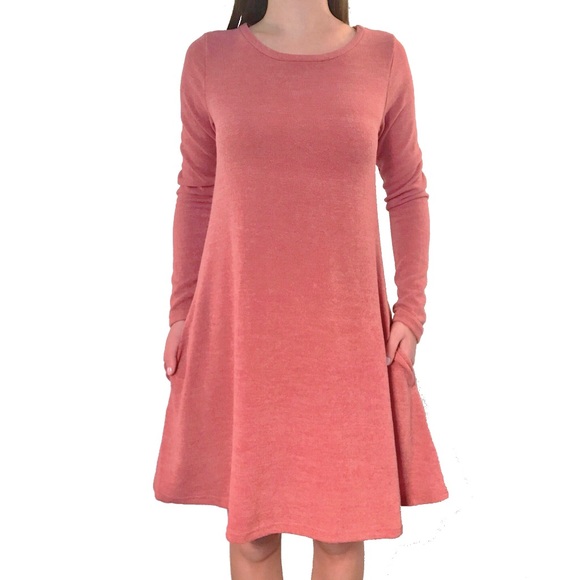 Gibiu Two Pocket Brick Pink Long Sleeve Dress - Picture 2 of 5